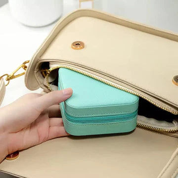 Mini Leather Square Jewellery Box, Luxury Square Cosmetic Box, Mini Travel Jewellery Box Storage Organizer, Portable PU Leather Earring Ring Necklace Jewellery Organizer