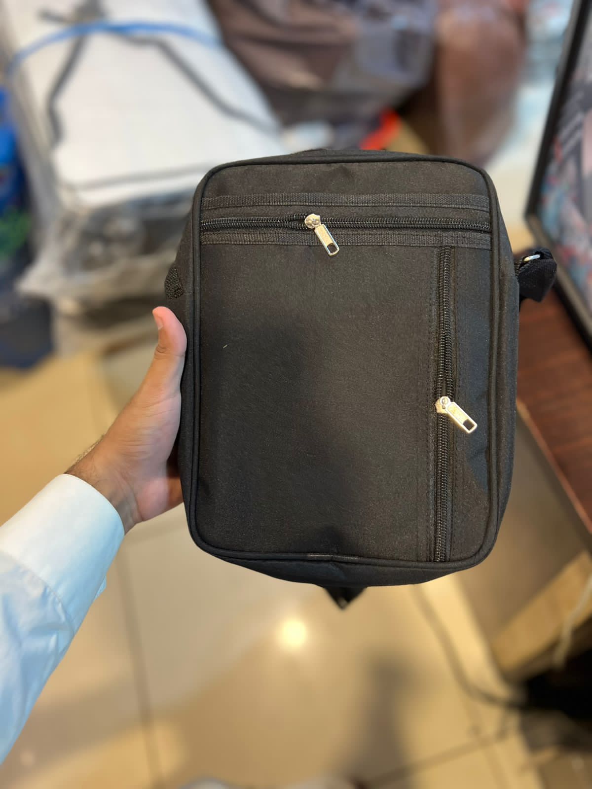 Neck & west Hajj umrah travel bag
Multiple pockets