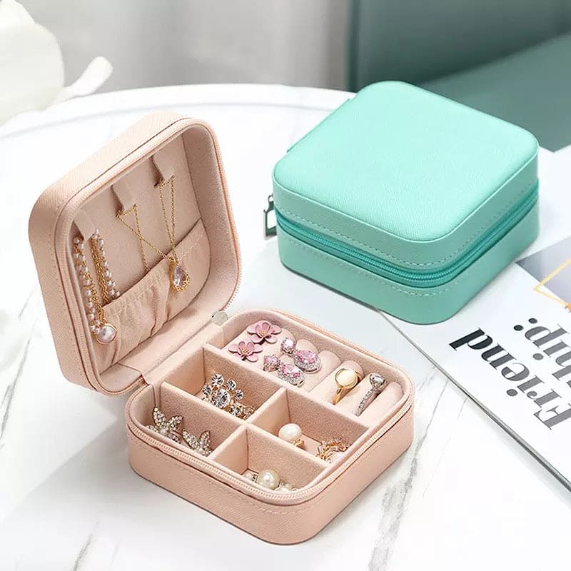 Mini Leather Square Jewellery Box, Luxury Square Cosmetic Box, Mini Travel Jewellery Box Storage Organizer, Portable PU Leather Earring Ring Necklace Jewellery Organizer