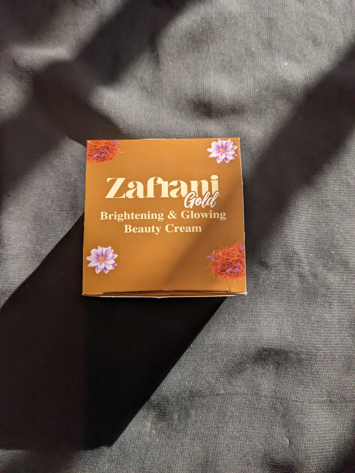 ZAFRANI Gold
Brightening & Glowing Beauty Cream