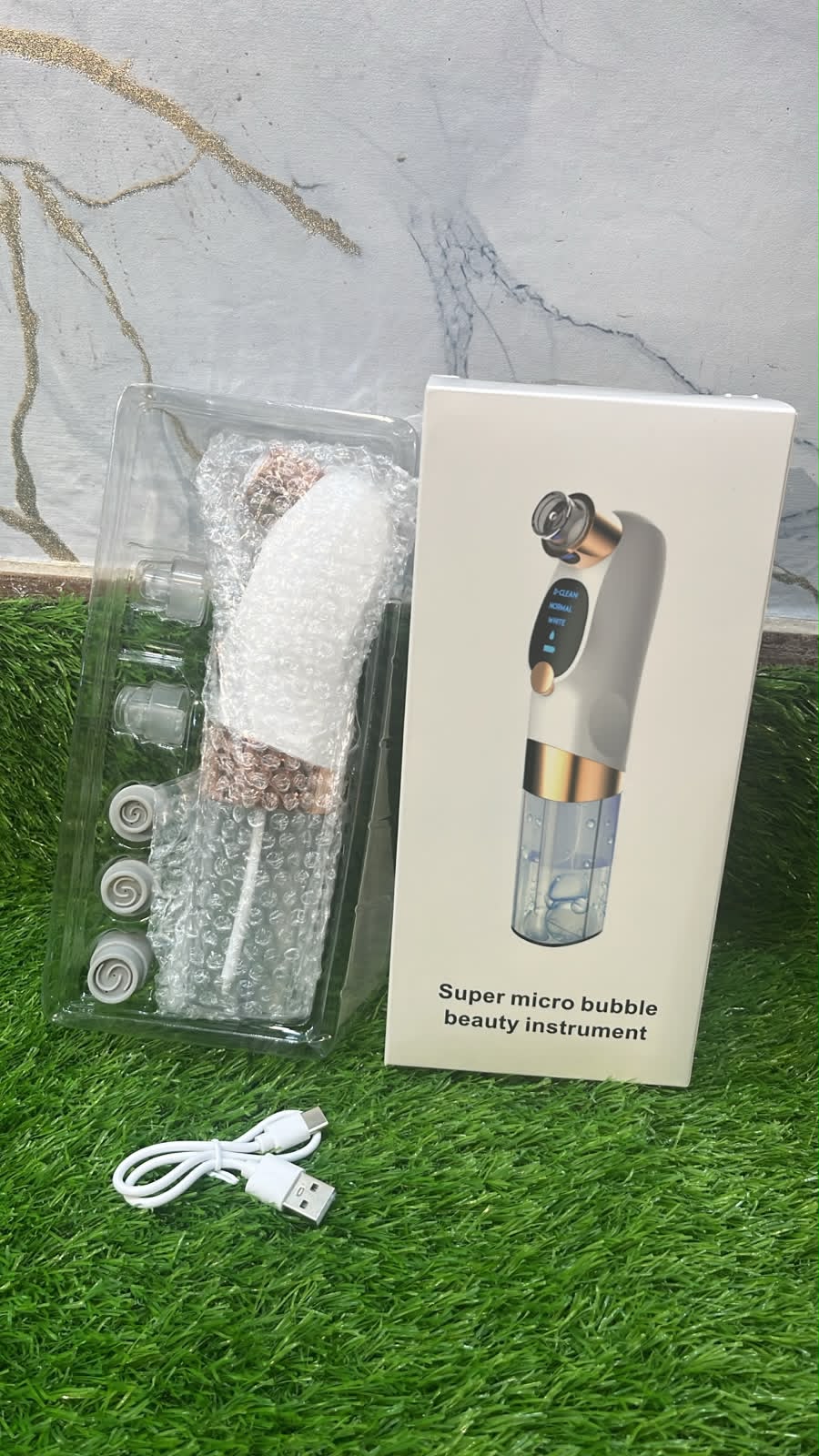 *Super Micro Bubble Beauty Instrument