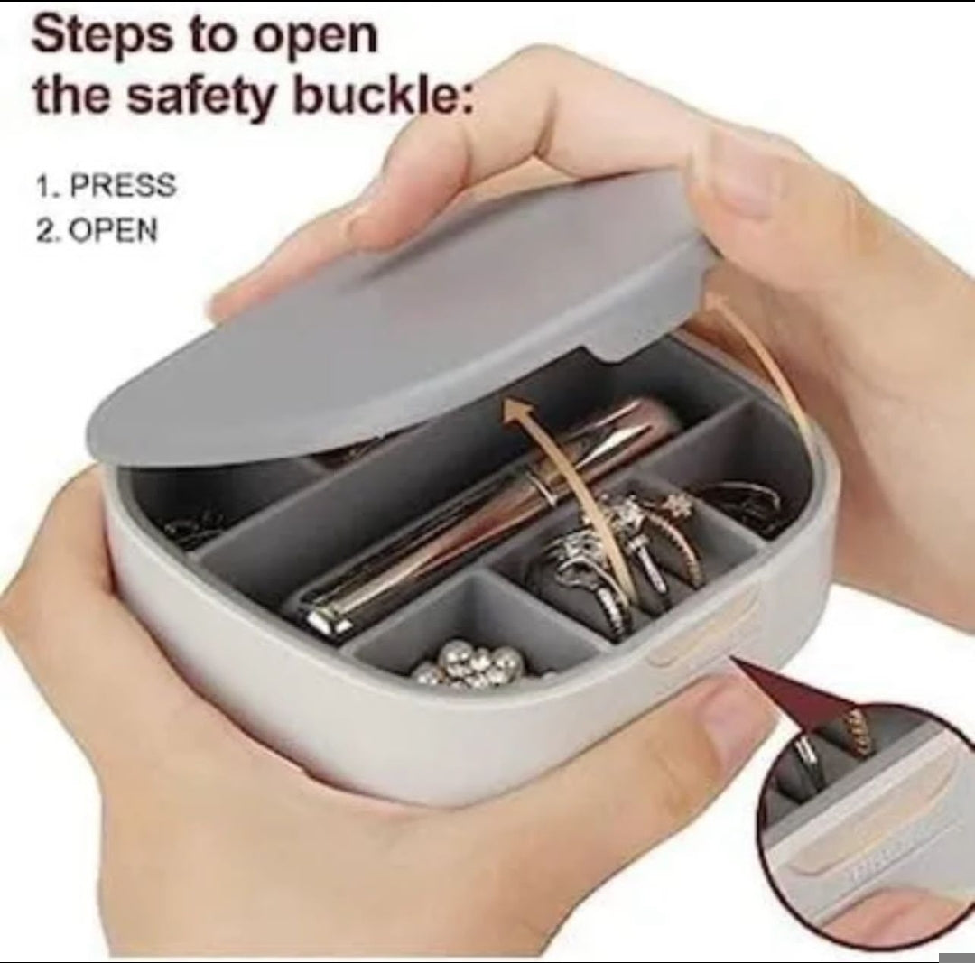 Eleven Rings travel mini jewelry box ring organizer for ring earrings necklaces with mirror