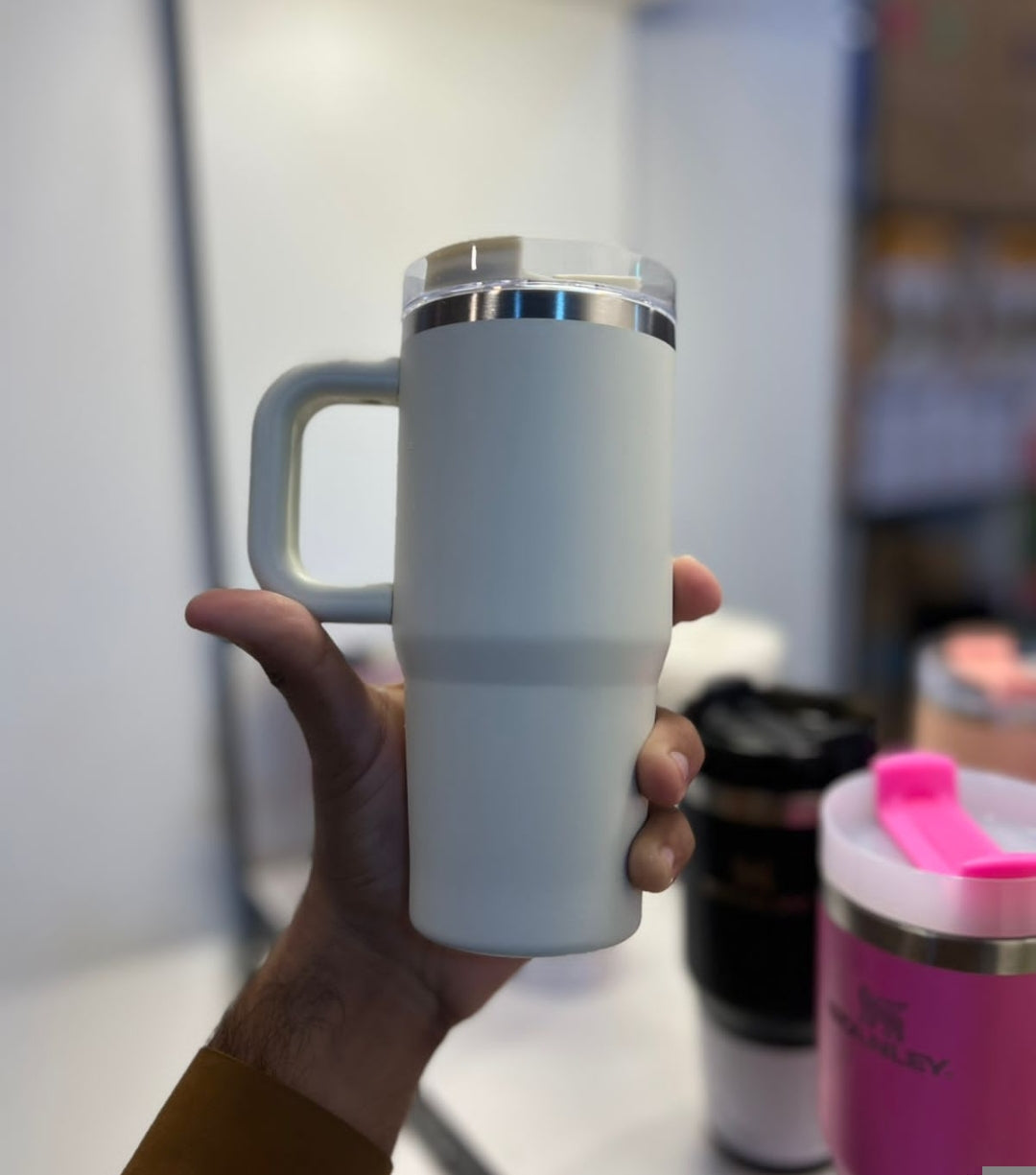 Stainless Steel Kids Tumbler 
With Straw
20 oz (420 ML)
White Box